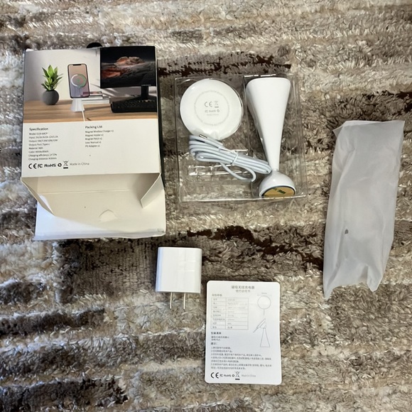 Magnet Wireless Charger Kit - Picture 3 of 3